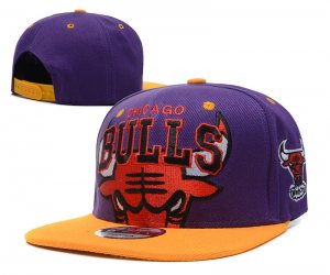 NBA Chicago Bulls Sombrero Purpura Naranja